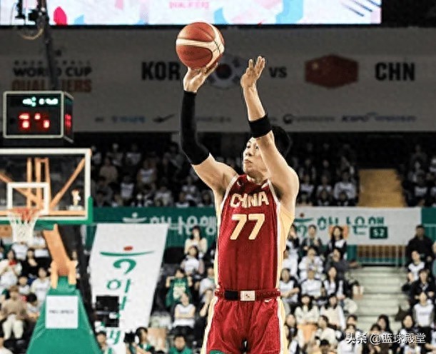 锋线2场被韩国吊打!投篮打铁+无持球又防不住,只能靠王俊杰了!