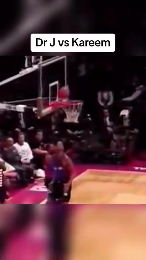 看看此前贾巴尔与J博士的1v1单挑真是朴实无华