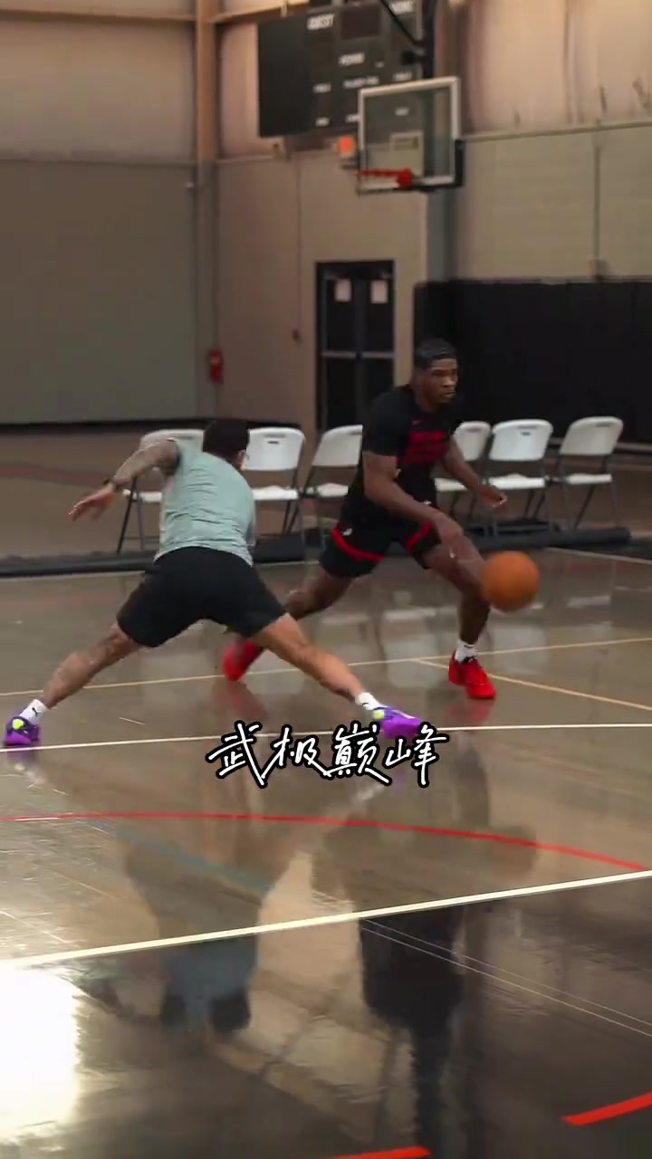 迫不及待想辅佐杨瀚森吗开拓者球星亨德森开启疯狂训练模式