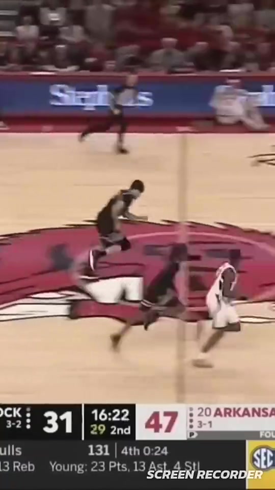 湖人正式签下36号秀阿杜-蒂耶罗这风车暴扣天赋炸裂啊