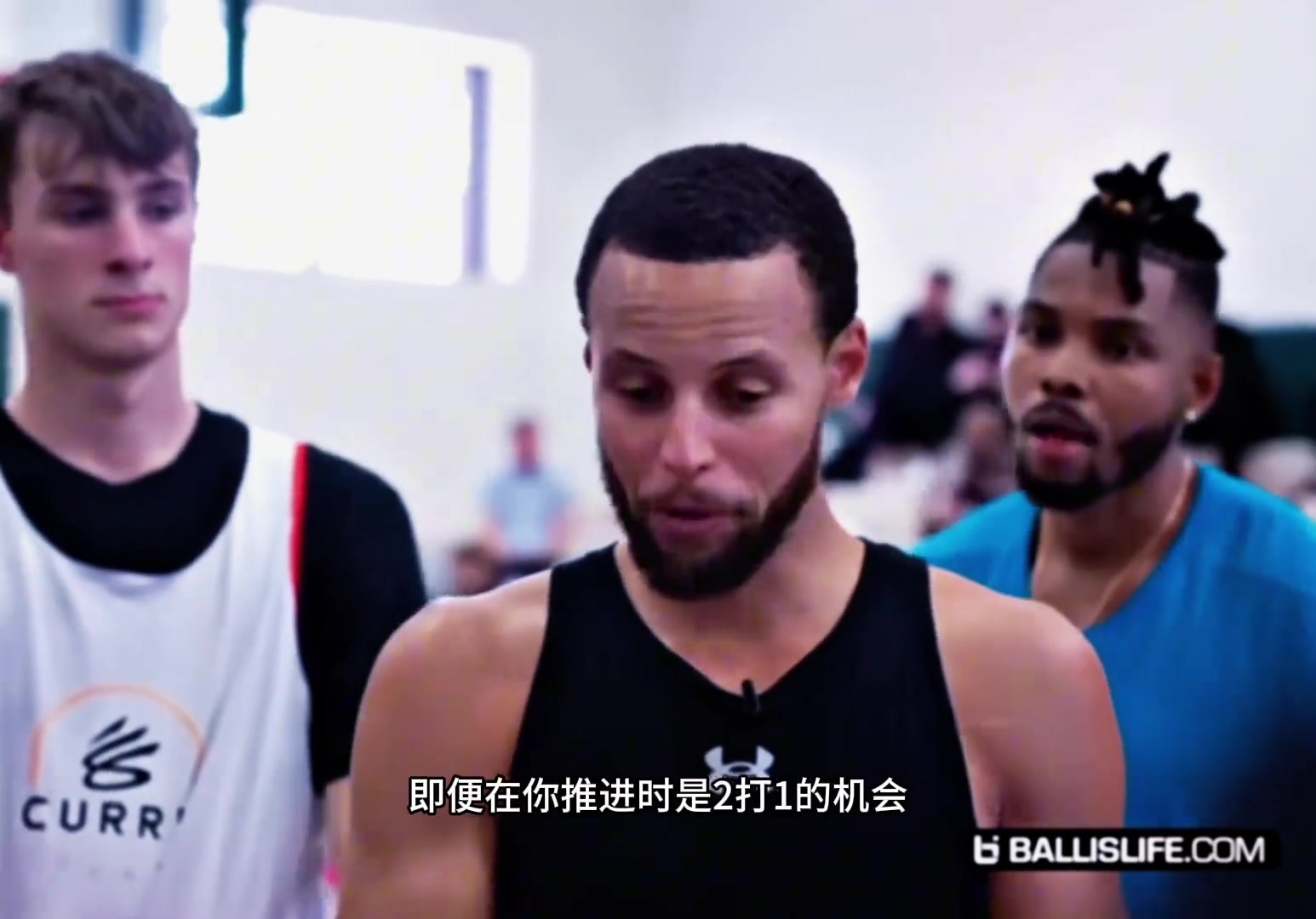 在参加了库里训练营后彻底成为库里小迷弟的库珀弗拉格