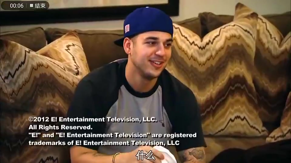 这家人真会玩金卡戴珊此前直接扑到姐夫奥多姆身上奥多姆都害羞了