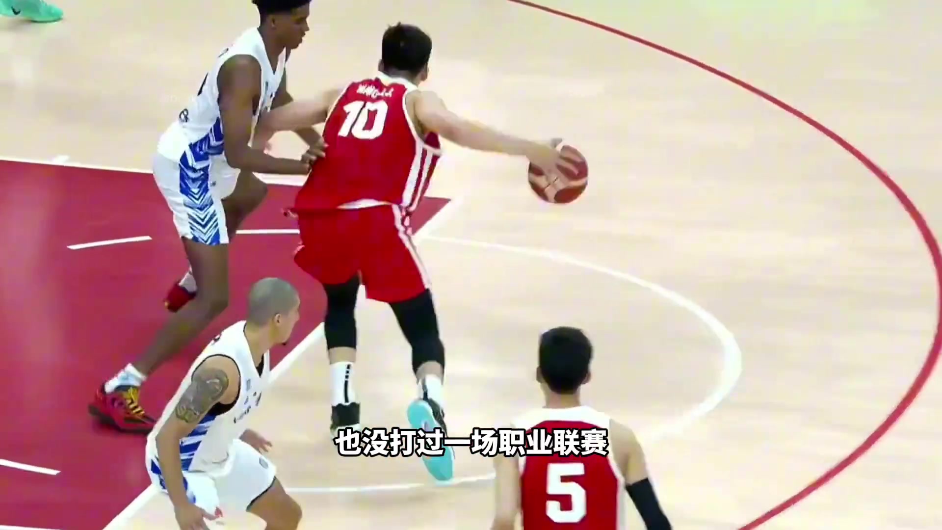 没打过职业联赛就能成为中国男篮锋线之星王俊杰做对了哪些事情