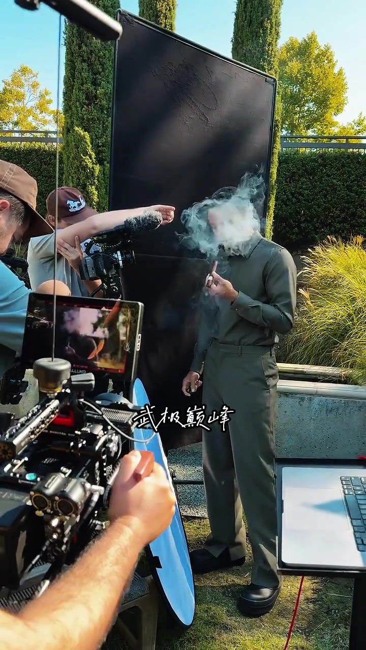 小学生变大佬库里拍摄广告大佬气势十足