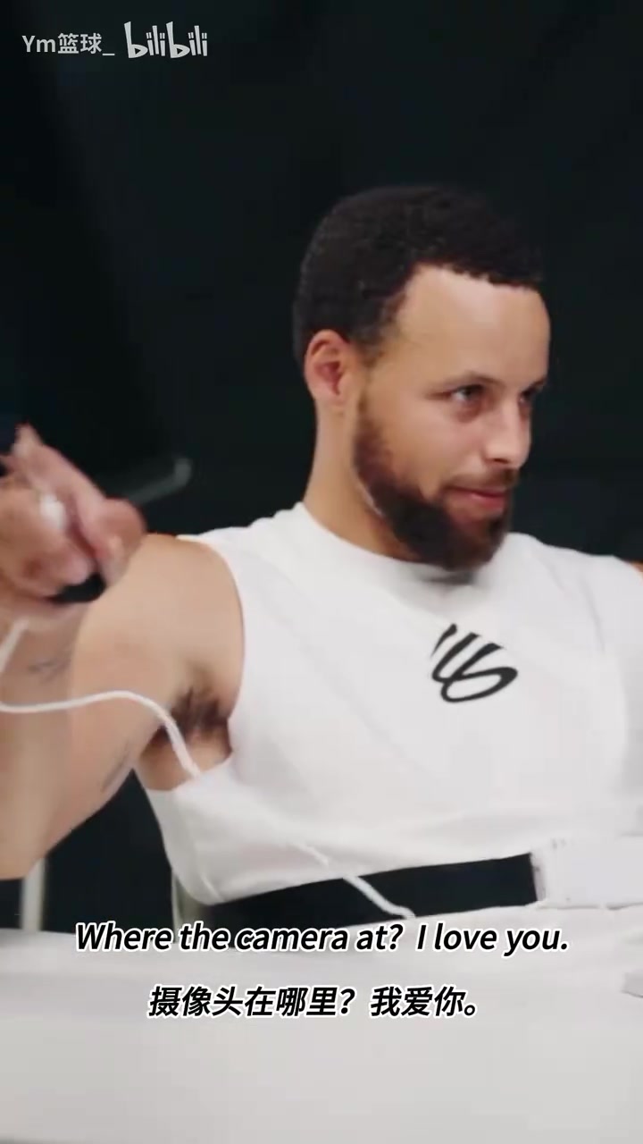 来自小迷弟的采访库里此前测谎仪能否守住自己的小秘密