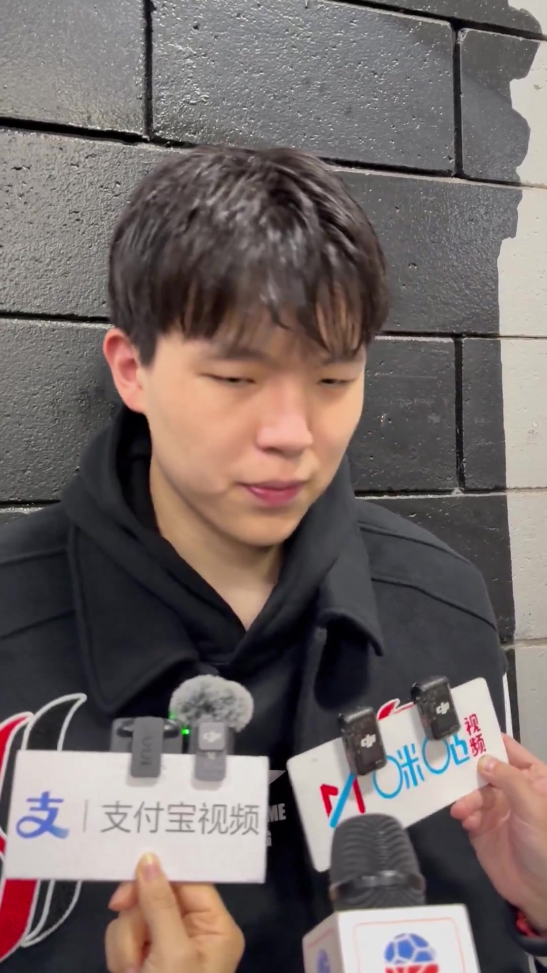 杨瀚森谈即将洛城背靠背打好球多吃点洛杉矶有家包子特好吃