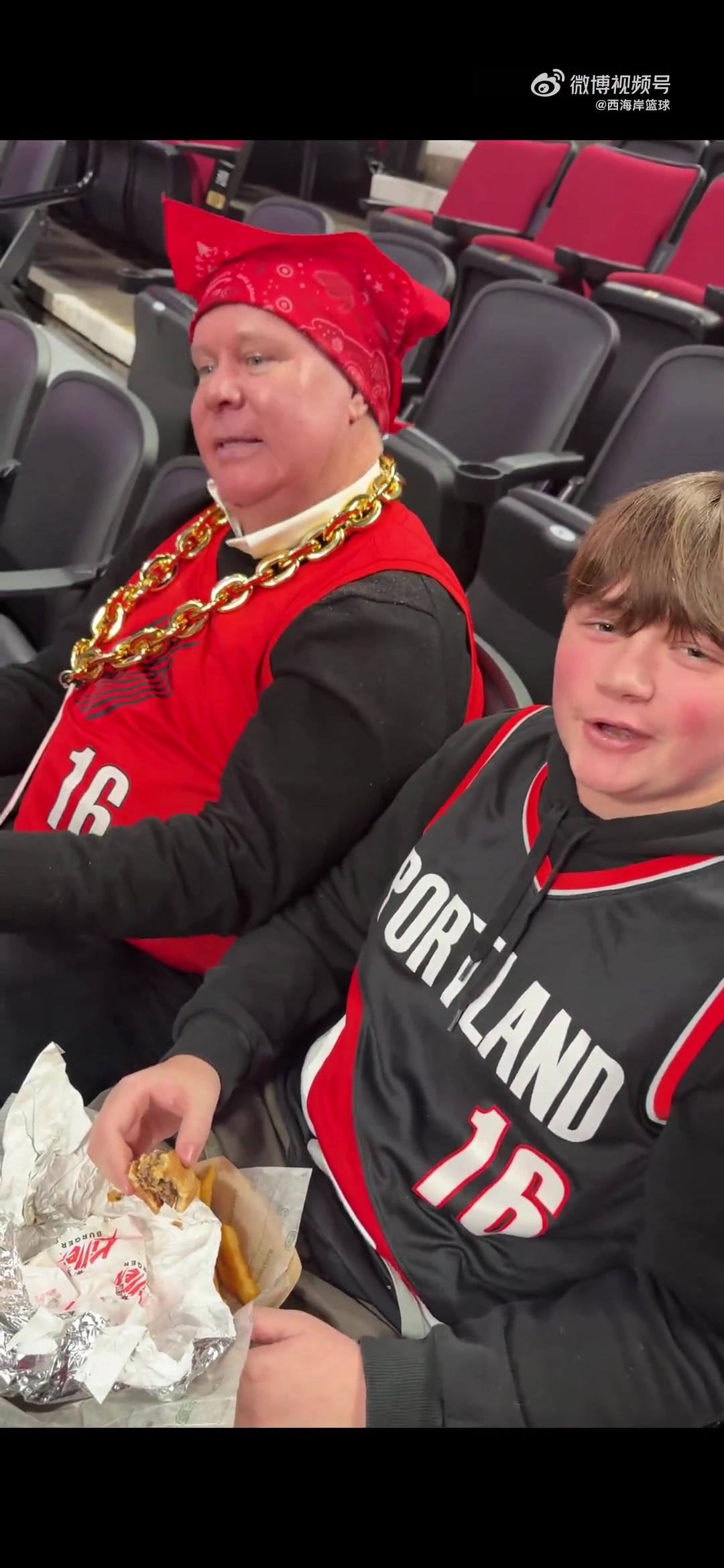 国外杨瀚森球迷喜欢杨的个性 从他说打游戏机吃饭睡觉认识