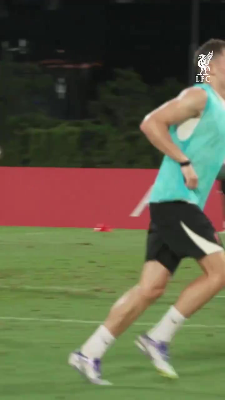 高级货维尔茨这脚法把门将耍的团团转一脚挑射远角打懵门将