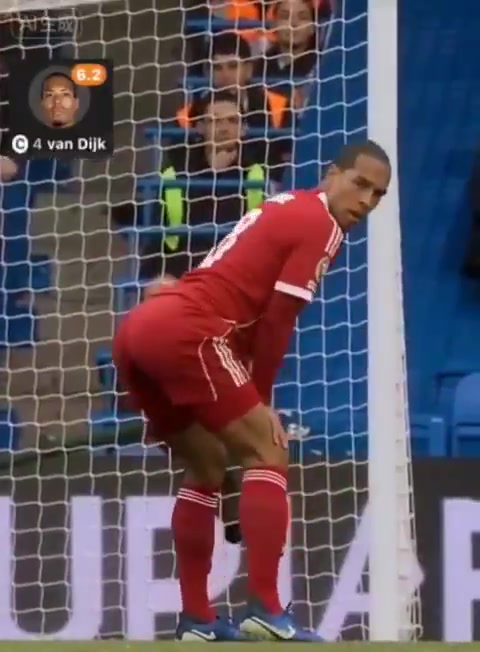 网友AI恶搞范迪克屁股防守配夏奇拉名曲屁股不会说谎