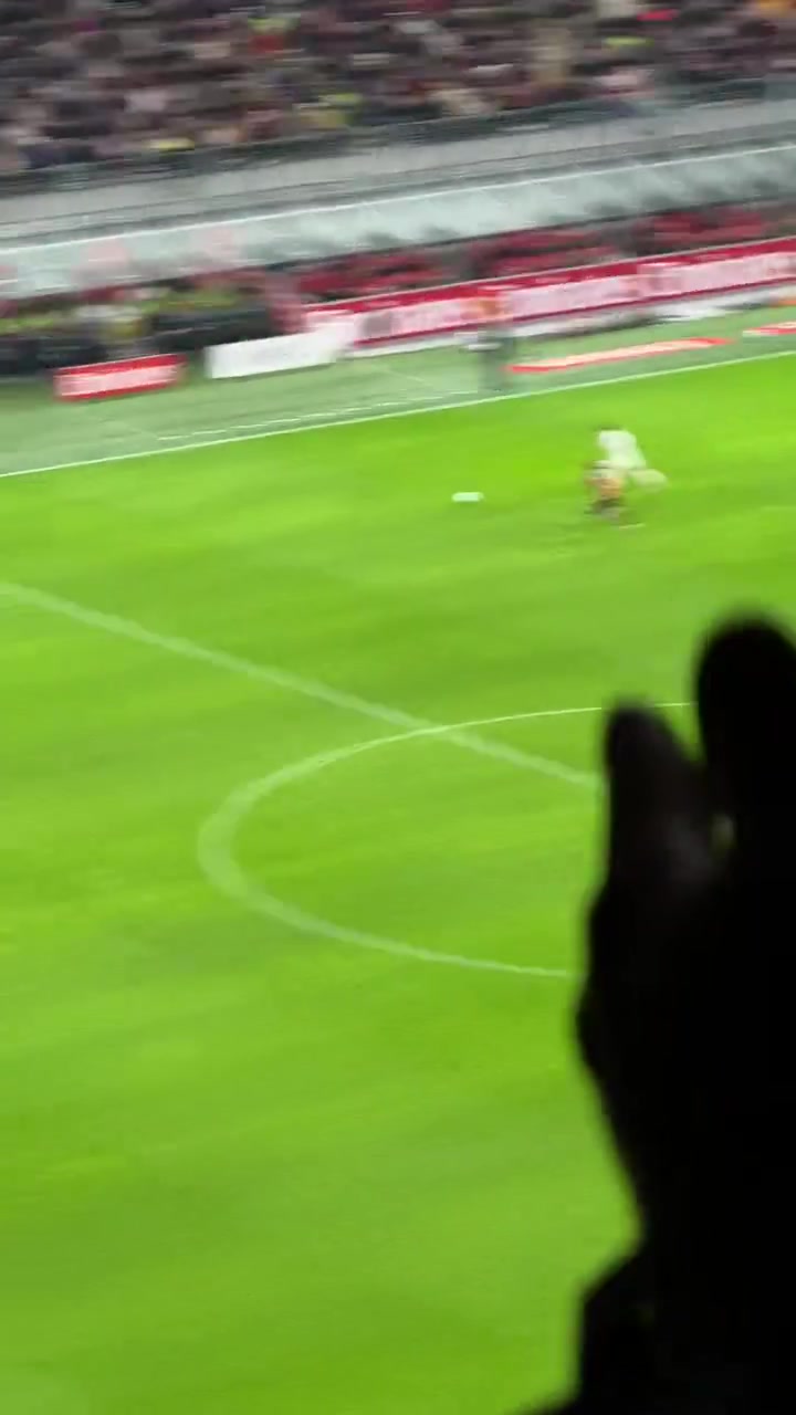 40岁莫德里奇疯狂回追卡位扼杀罗马反击这老头实在太有魅力