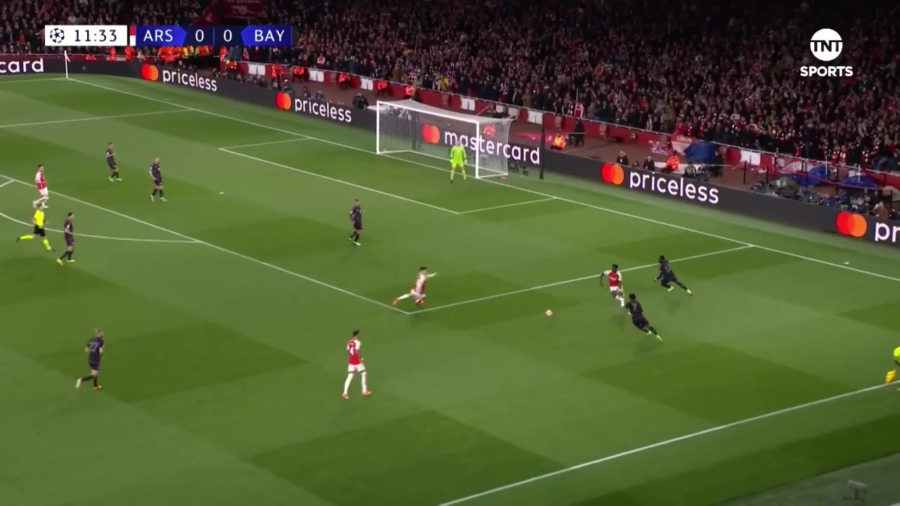 萨卡破门特罗萨德扳平23-24赛季阿森纳主场2-2战平拜仁