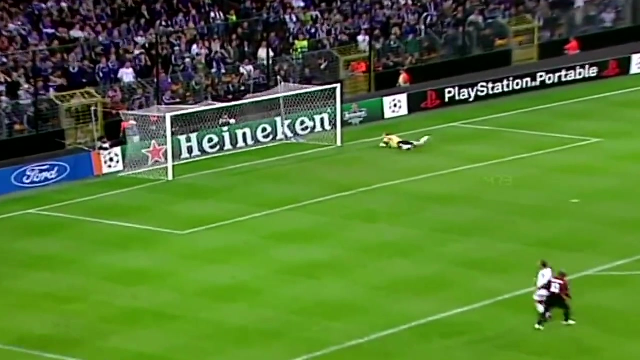 赏心悦目巅峰卡卡的精彩表演