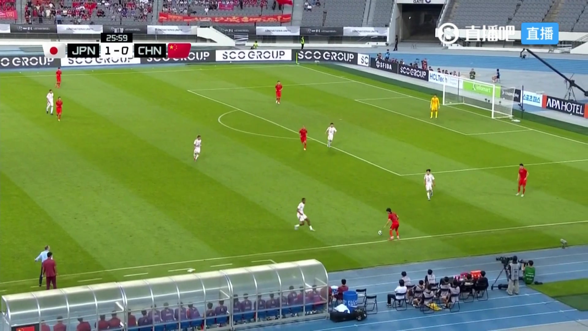 把刘畅都逗乐董路国足这球能传出去就不是94名是49