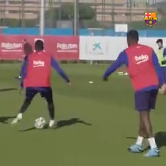 招牌迷踪步登贝莱多年前巴萨训练场上展现的无解技术