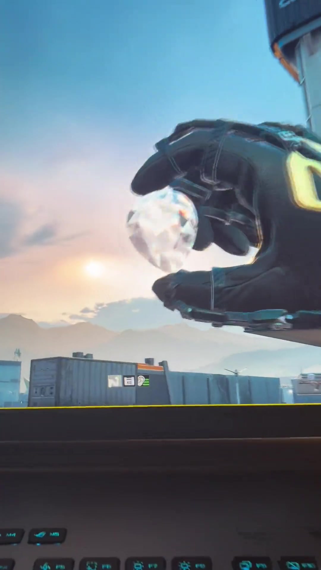 韦世豪社媒晒玩三角洲185小时之后在哈夫克的天空拿到了那颗心