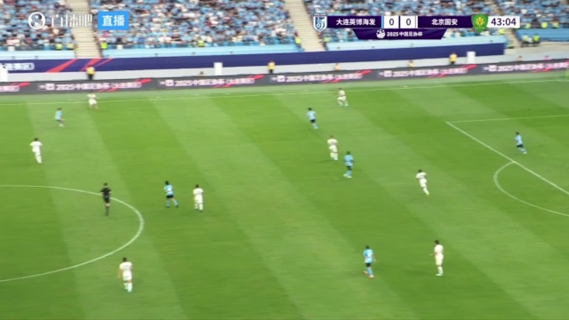 侯森出击撞倒马莱莱送点马莱莱亲自主罚点射破僵