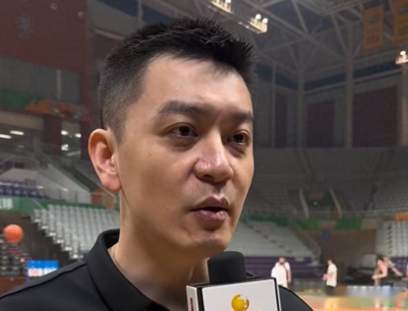 杨鸣展望新赛季!赢球模式被一刀切,寄语小将,刘志轩成二队主帅