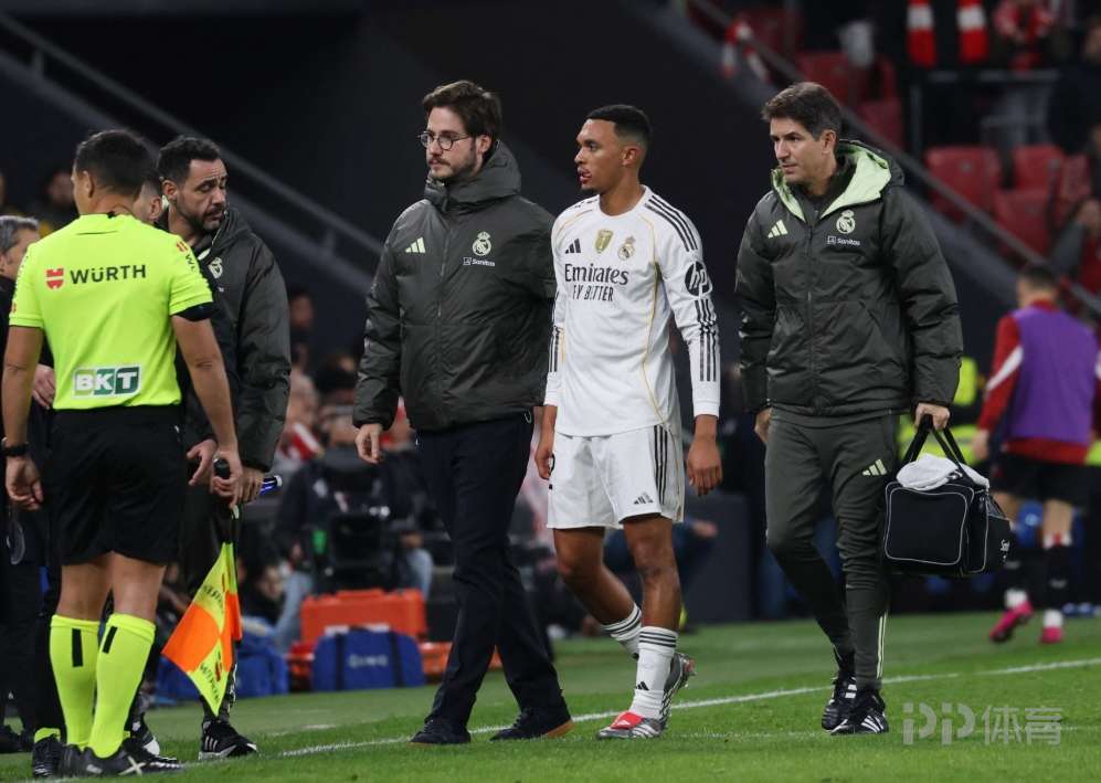 绿帽哥:皇马对阿诺德一直受伤很失望 认为是因利物浦过度使用他