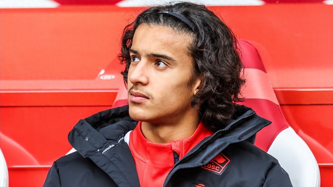 18岁法国中场天才新星横空出世,开价6000万欧,7大豪门抢疯了