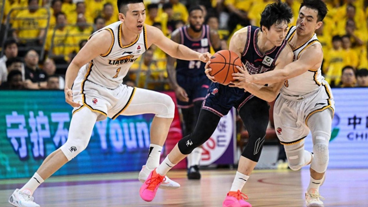 咪咕与CBA的僵局：版权降温的背后，是对联赛价值的重新审视