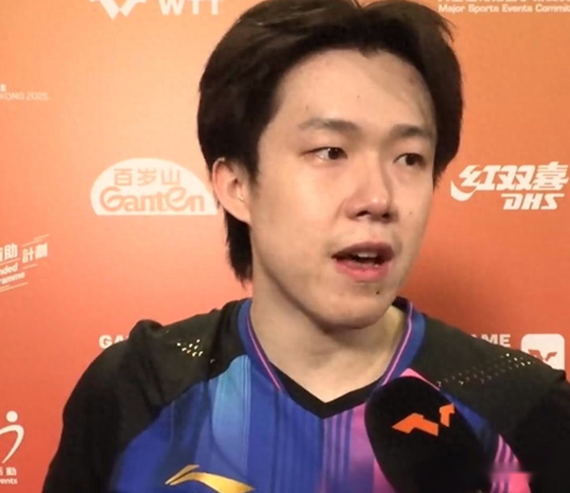 莎头小组三连胜采访!王楚钦爆赞黄镇廷杜凯琹,回应第五局调整!