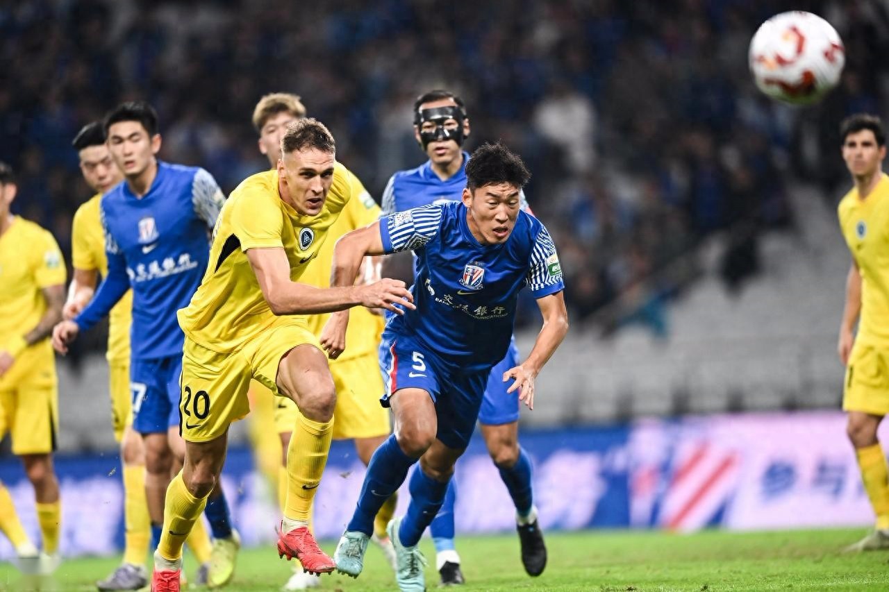 申花还不着急?三大豪门集体对朱辰杰虎视眈眈,上港态度势在必得